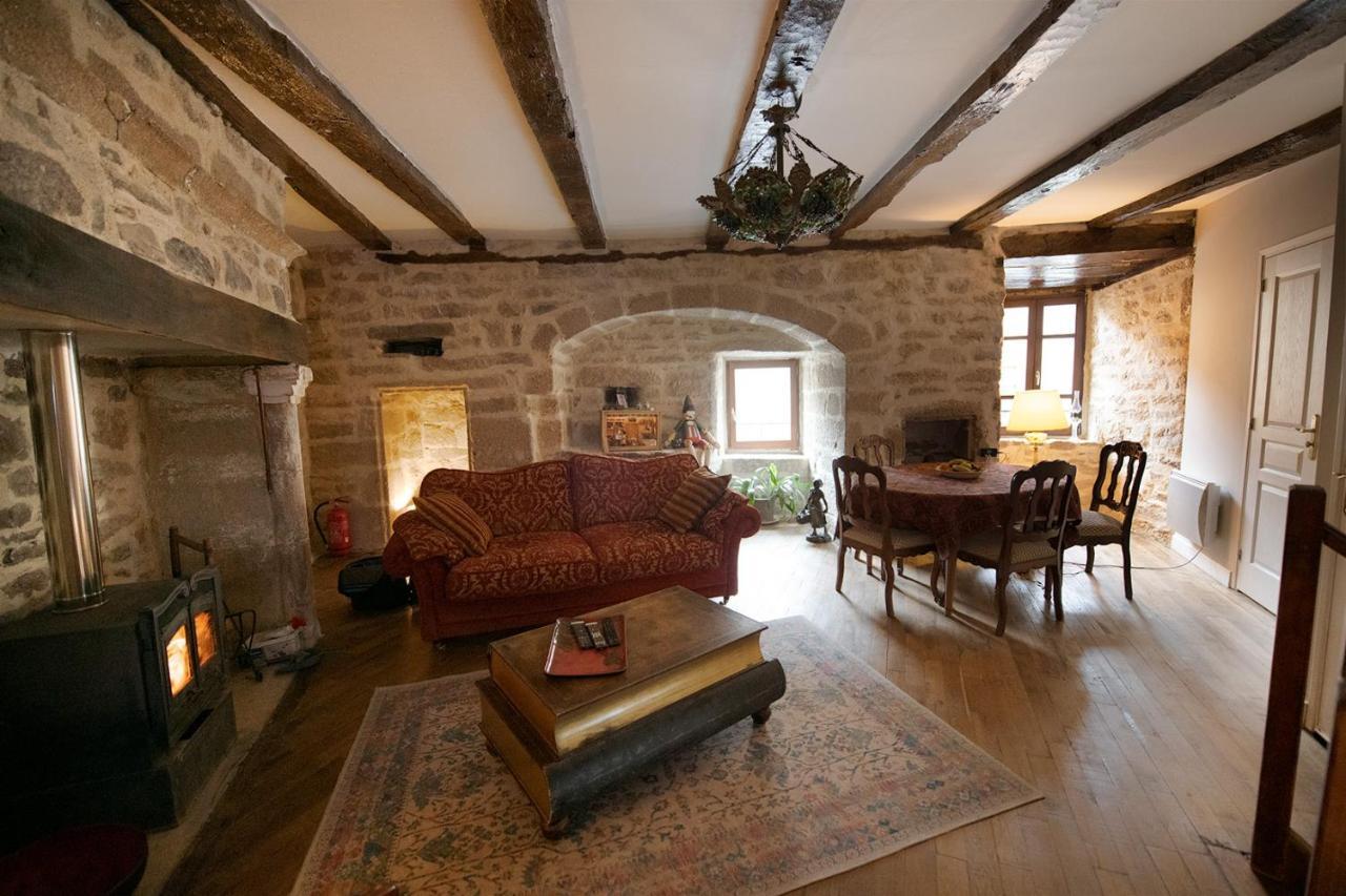 Bed and Breakfast Pat A Touille Treignac Екстер'єр фото